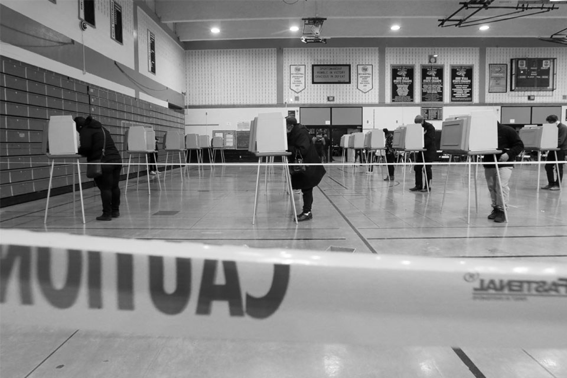 AP 20098541625204 headergraphic