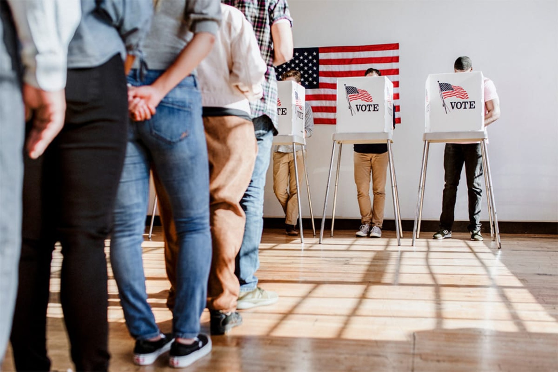 HG shutterstock 2007687677 1 25x