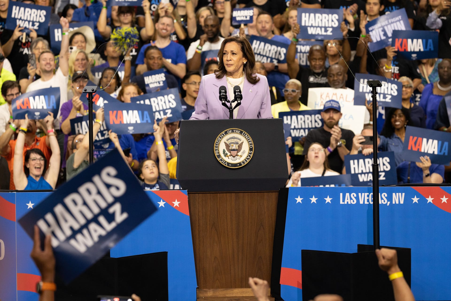 HG shutterstock 2501957421