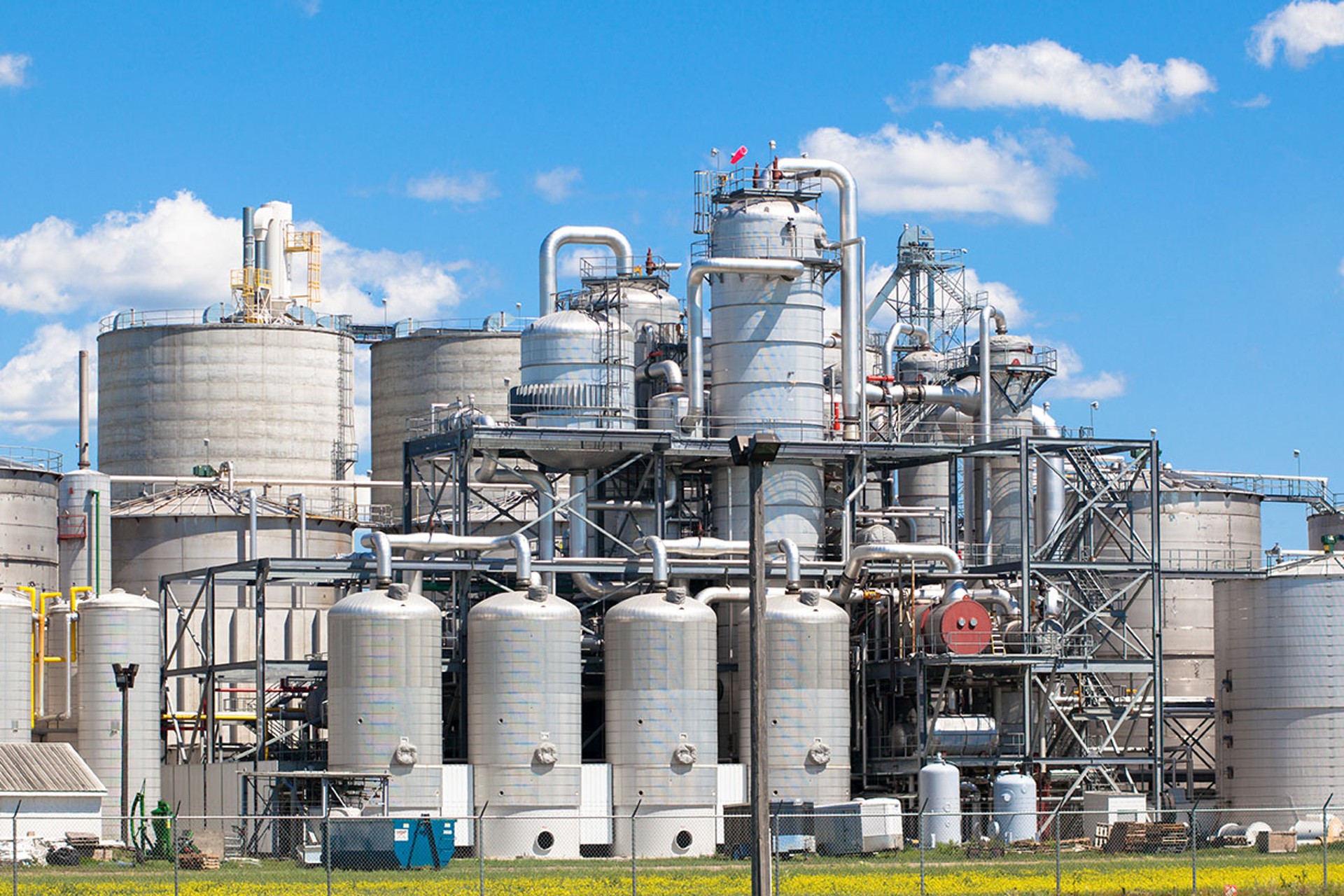 Biofuel Refinery 01