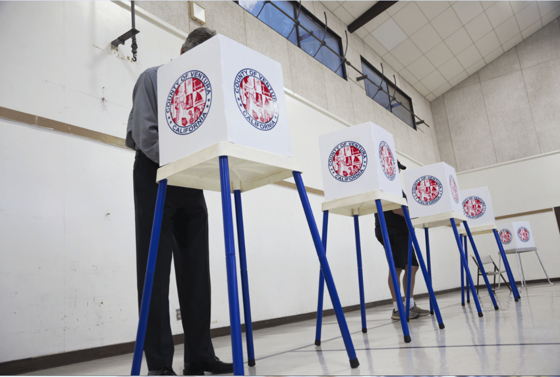Nat Sec Voters