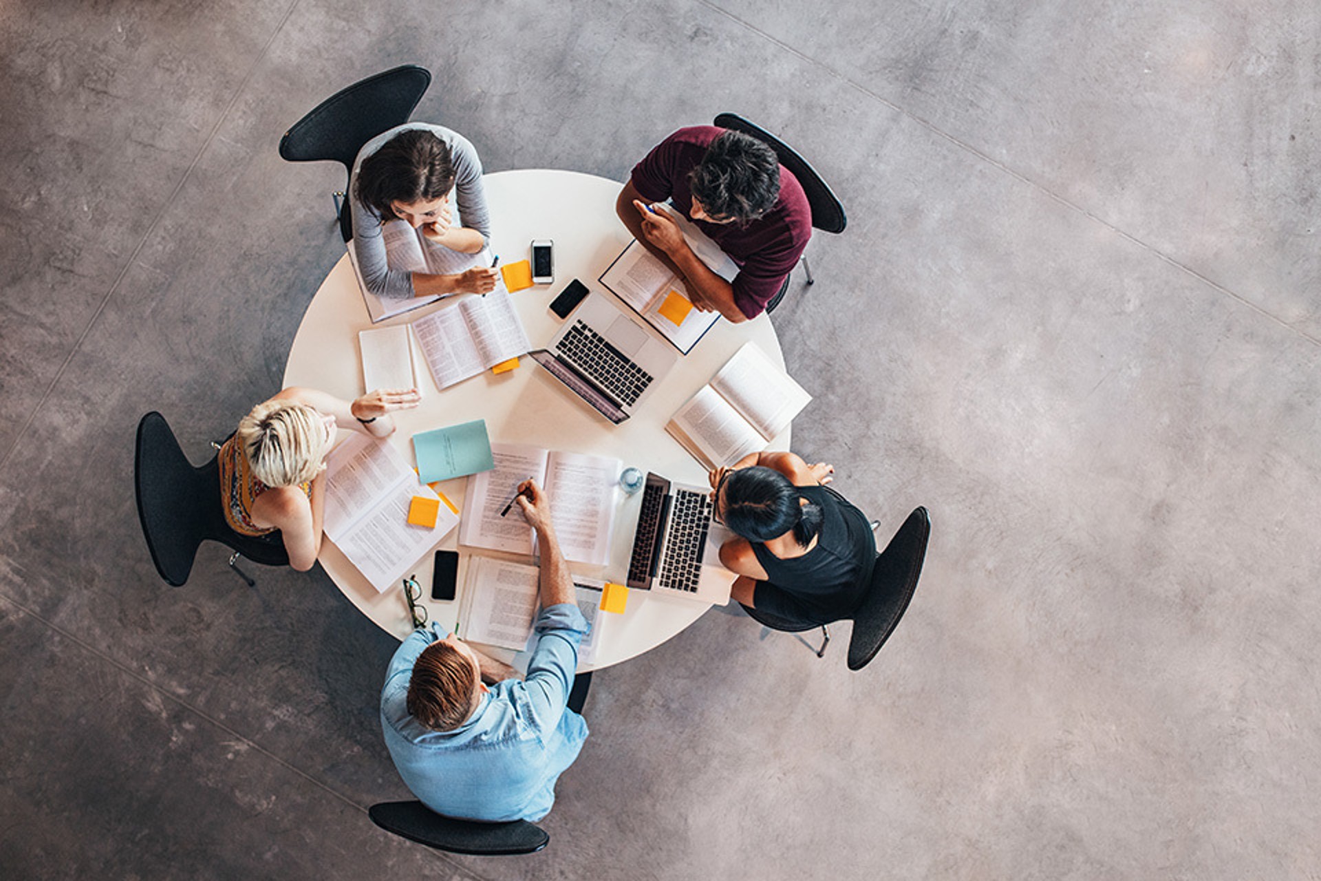 Shutterstock 1811960044