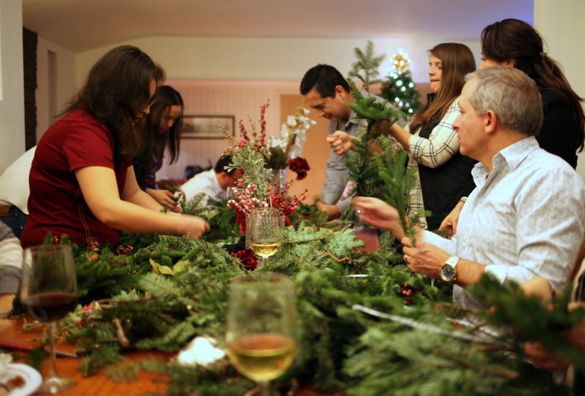 Wreath making party t20 e86 AX7 1