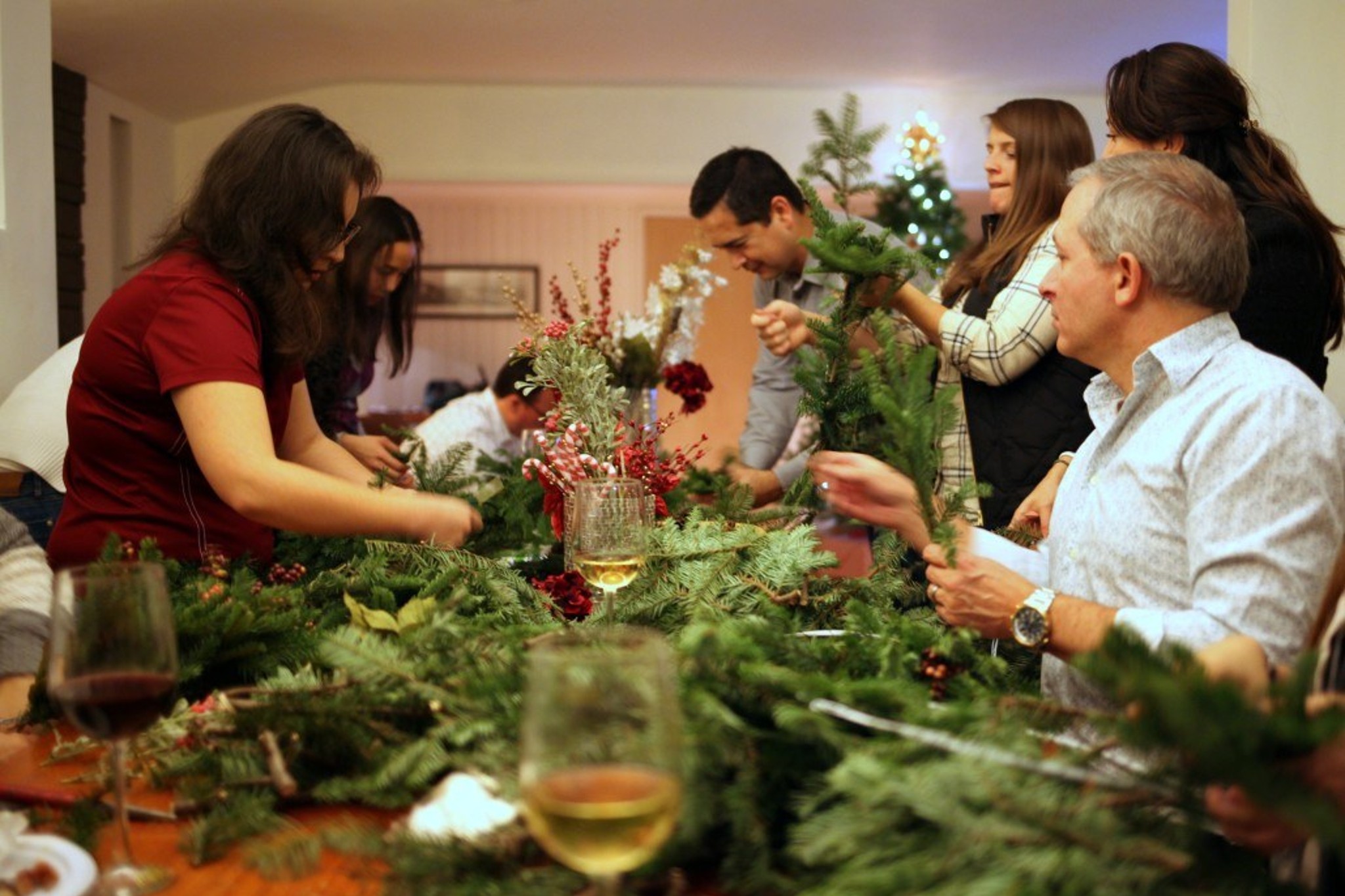 Wreath making party t20 e86 AX7 1