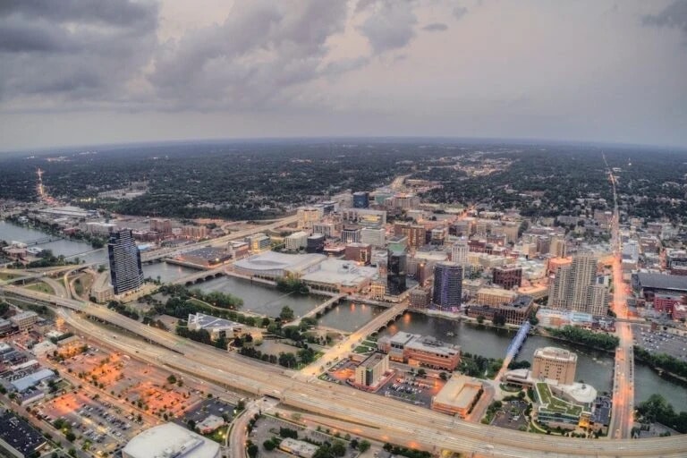 Downtown GR wide aerial 768x576