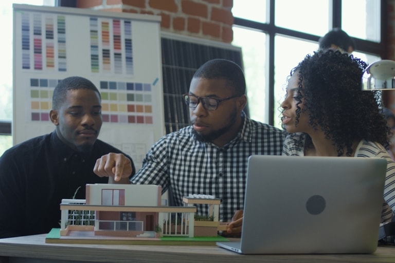 Shutterstock 1158413068