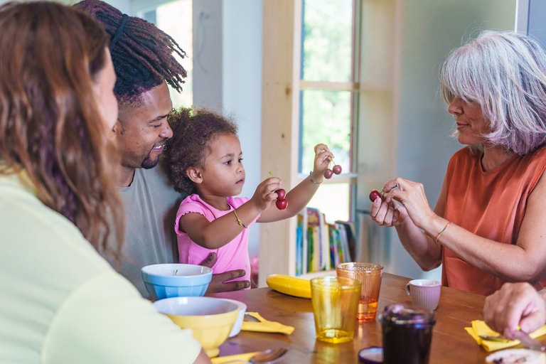 HG shutterstock 2587442767