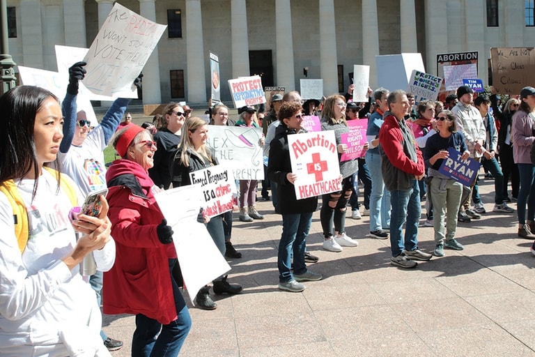 Shutterstock 2212296561 v2