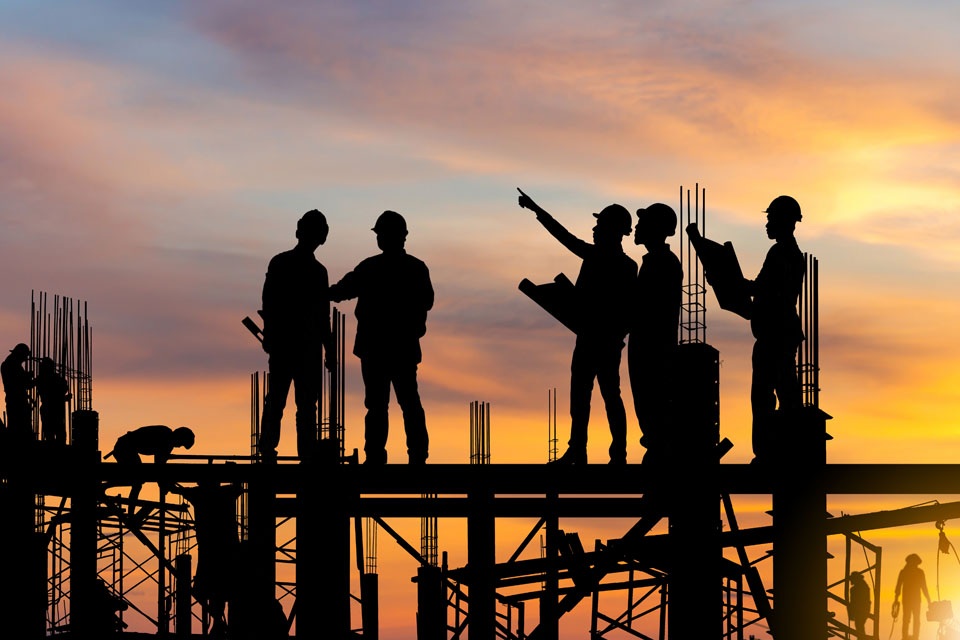 HG shutterstock 1933884635