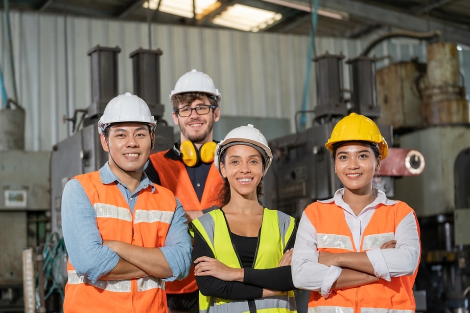 Header apprenticeships