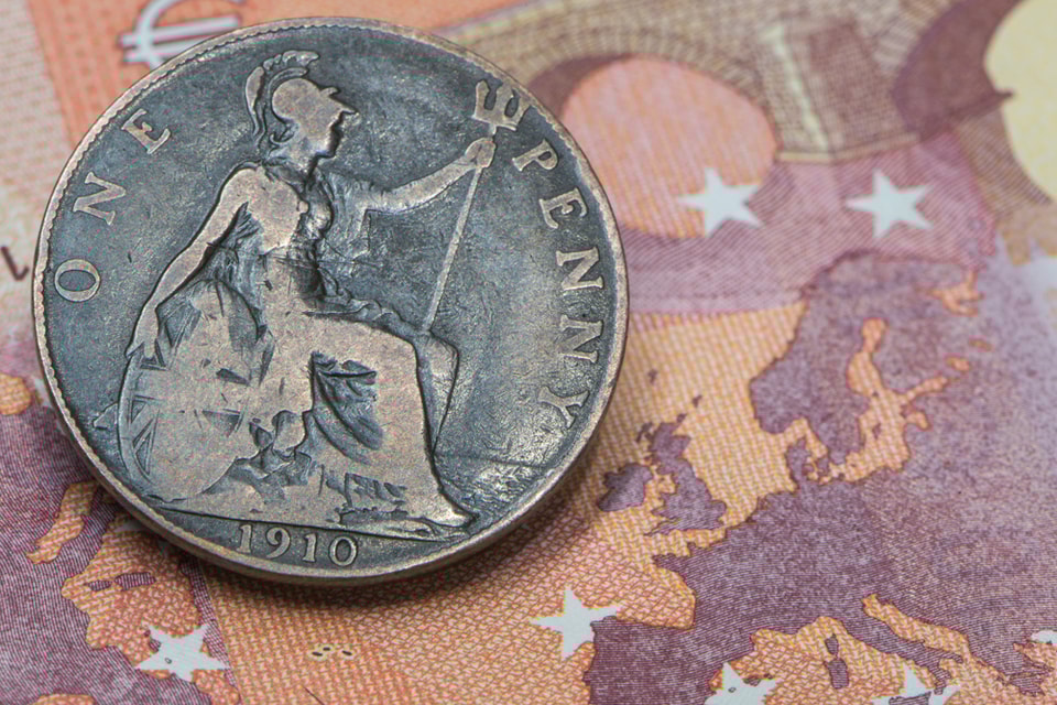 Shutterstock 1034843965