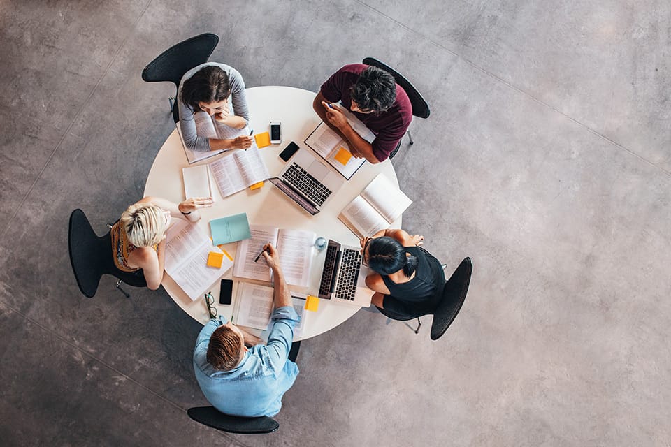 Shutterstock 1811960044