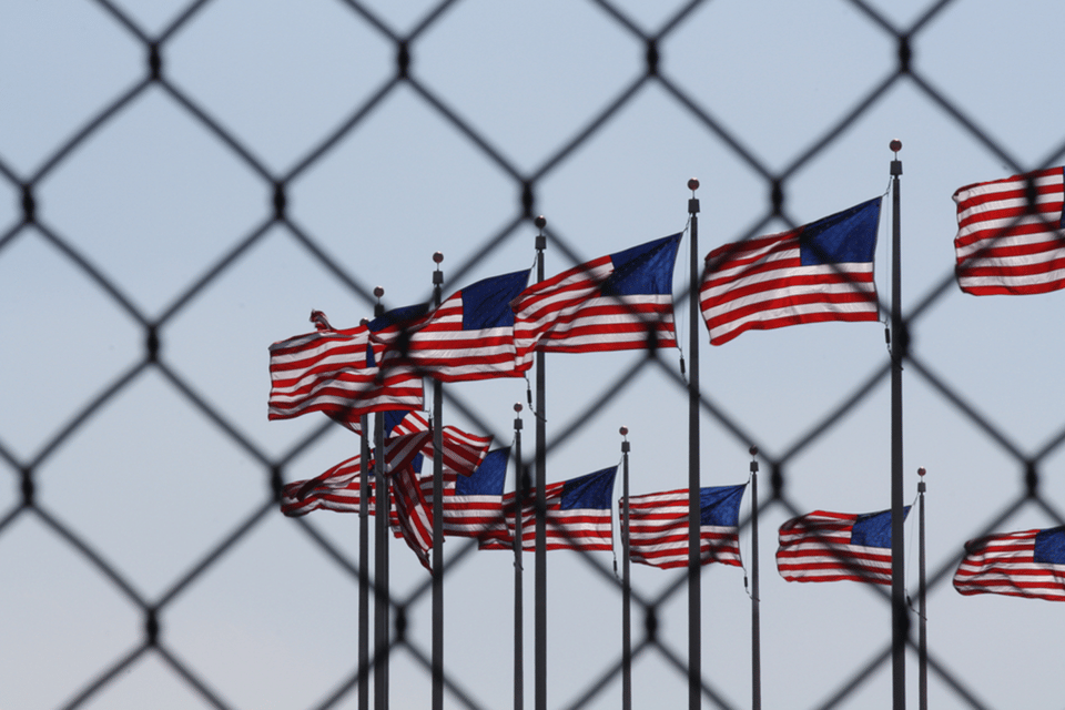 Trumpwall Bluewave Header